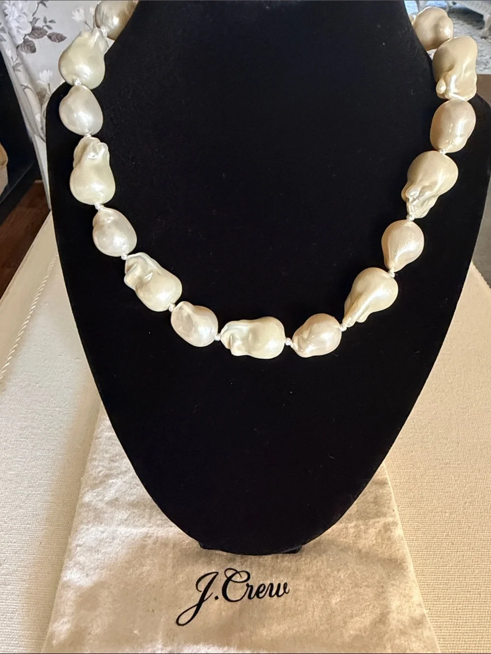 J. Crew Faux Pearl Necklace - Picture 4 of 5